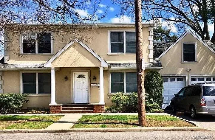 20 Carle Road #1 Westbury, NY 11590