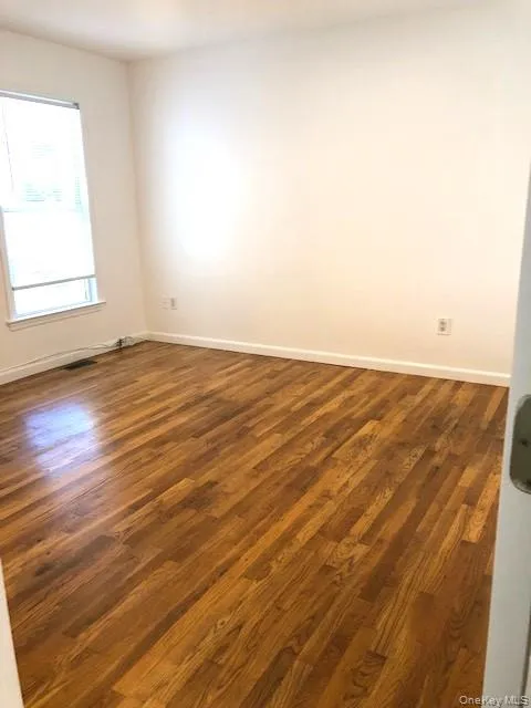 20 Carle Road #1 Westbury, NY 11590