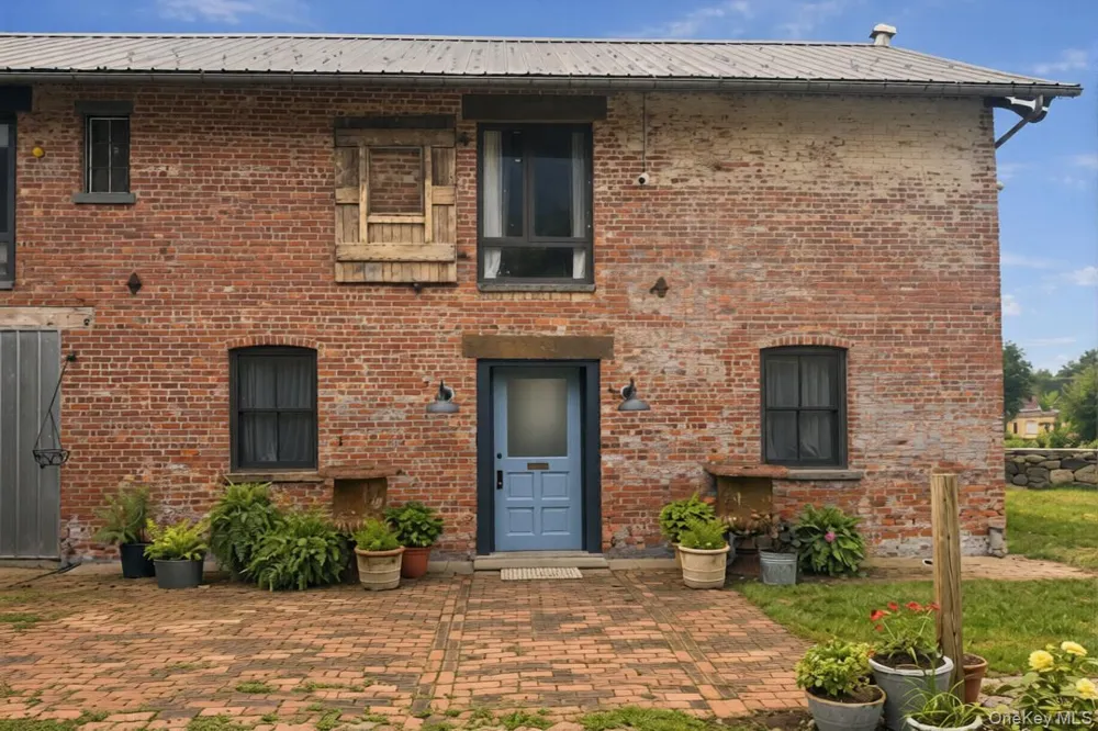 249 Grand Street Newburgh, NY 12550