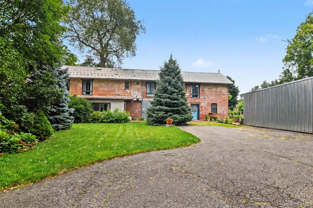 249 Grand Street Newburgh, NY 12550