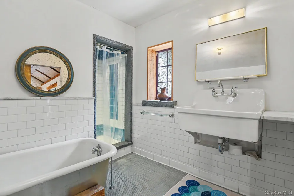249 Grand Street Newburgh, NY 12550