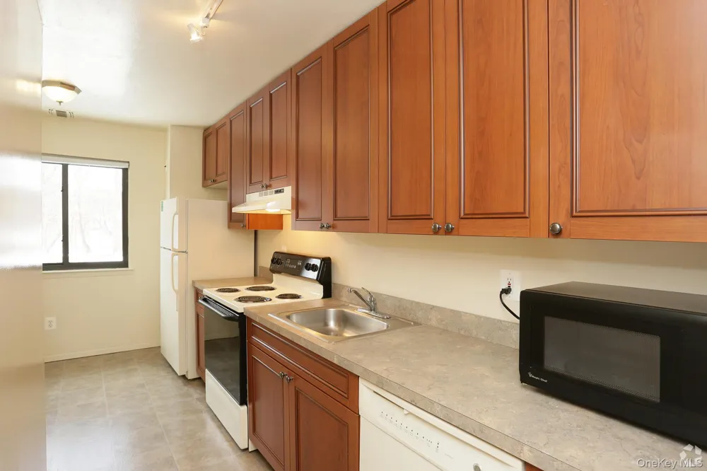 44 Route 25 A #409 Smithtown, NY 11787