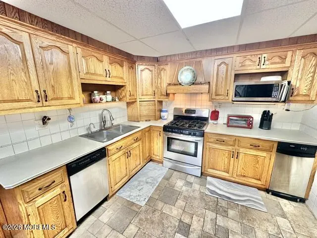 227 Old Stage Road Spotswood, NJ 08884