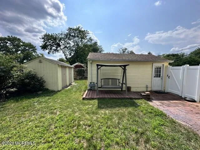 227 Old Stage Road Spotswood, NJ 08884