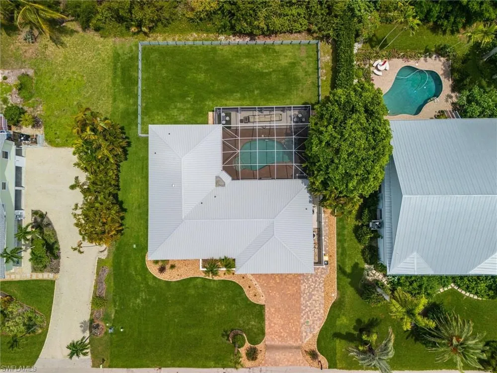 1477 Albatross Road Sanibel, FL 33957