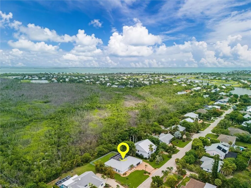 1477 Albatross Road Sanibel, FL 33957