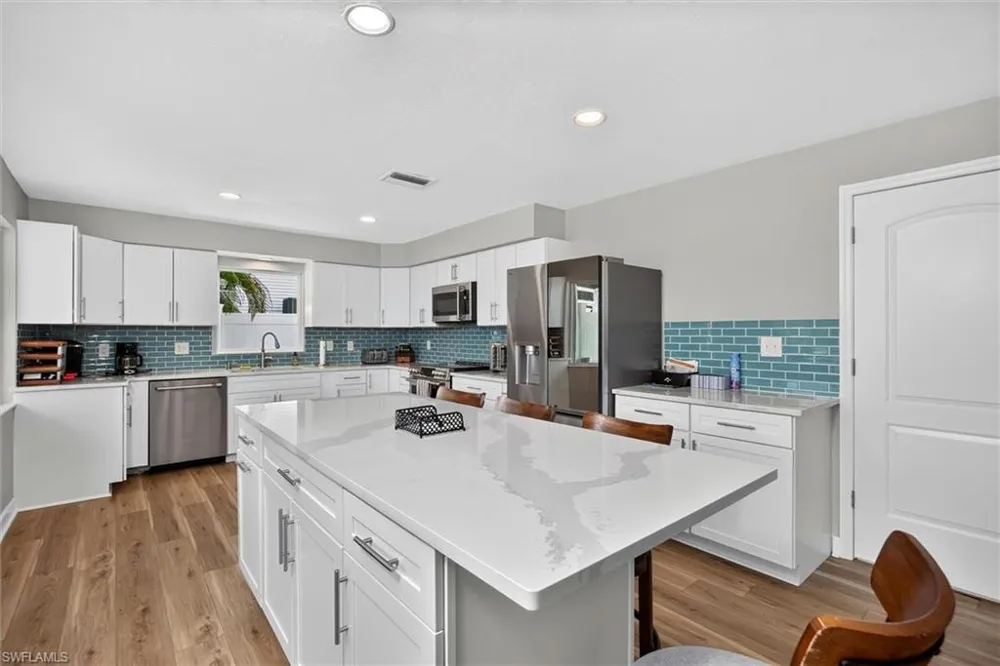 1477 Albatross Road Sanibel, FL 33957