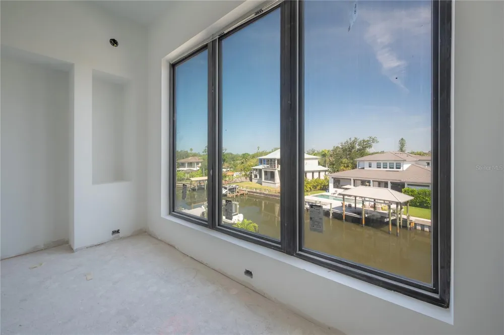 654 GENEVA PLACE Tampa, FL 33606