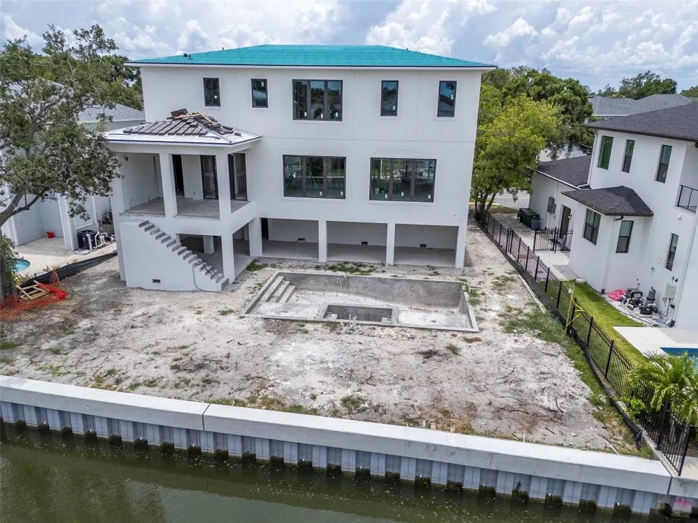 654 GENEVA PLACE Tampa, FL 33606