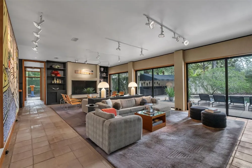 111 SAND PINE LANE Longwood, FL 32779