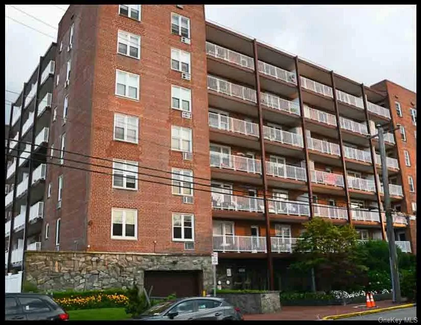 666 Shore ##4J Long Beach, NY 11561