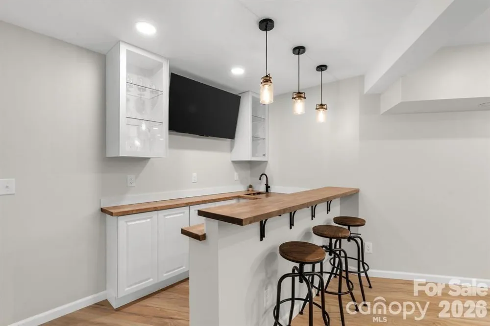 56 Great Horned Owl Road Candler, NC 28715