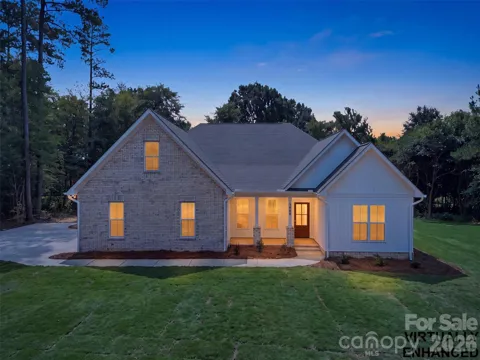 5088 Lacewood Court