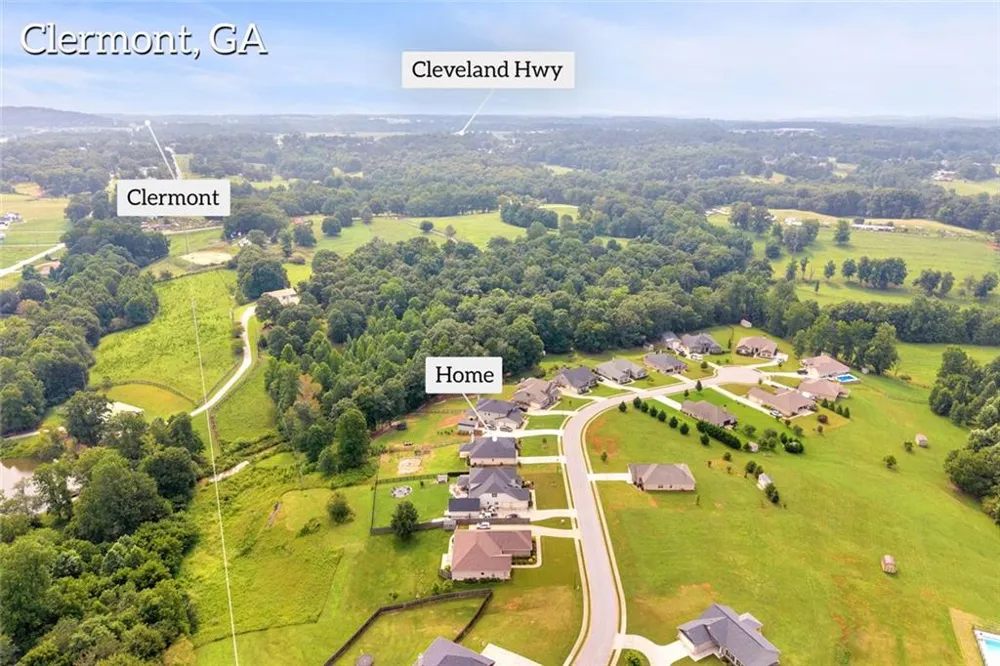 6032 Creekside View Lane Clermont, GA 30527