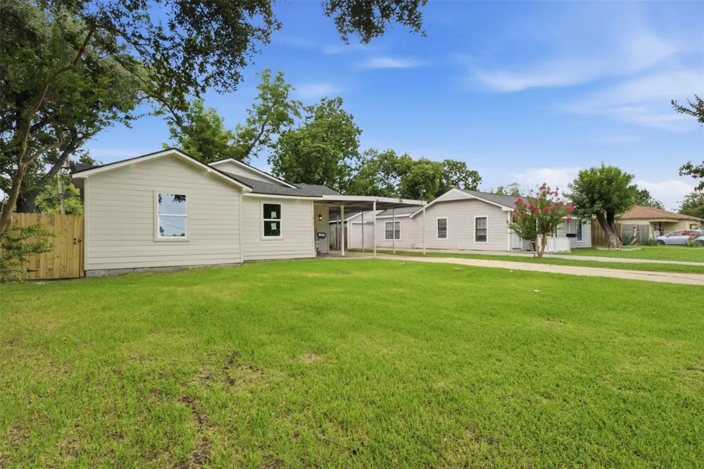 1415 Taylor Avenue Pasadena, TX 77506