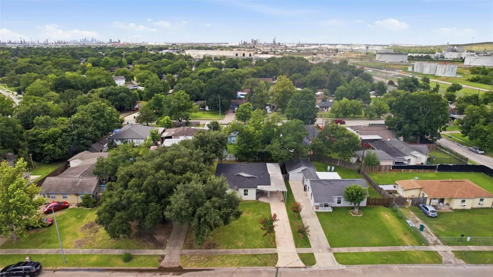 1415 Taylor Avenue Pasadena, TX 77506