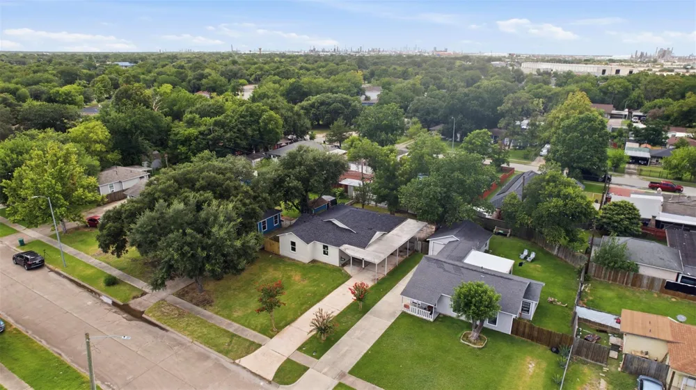1415 Taylor Avenue Pasadena, TX 77506