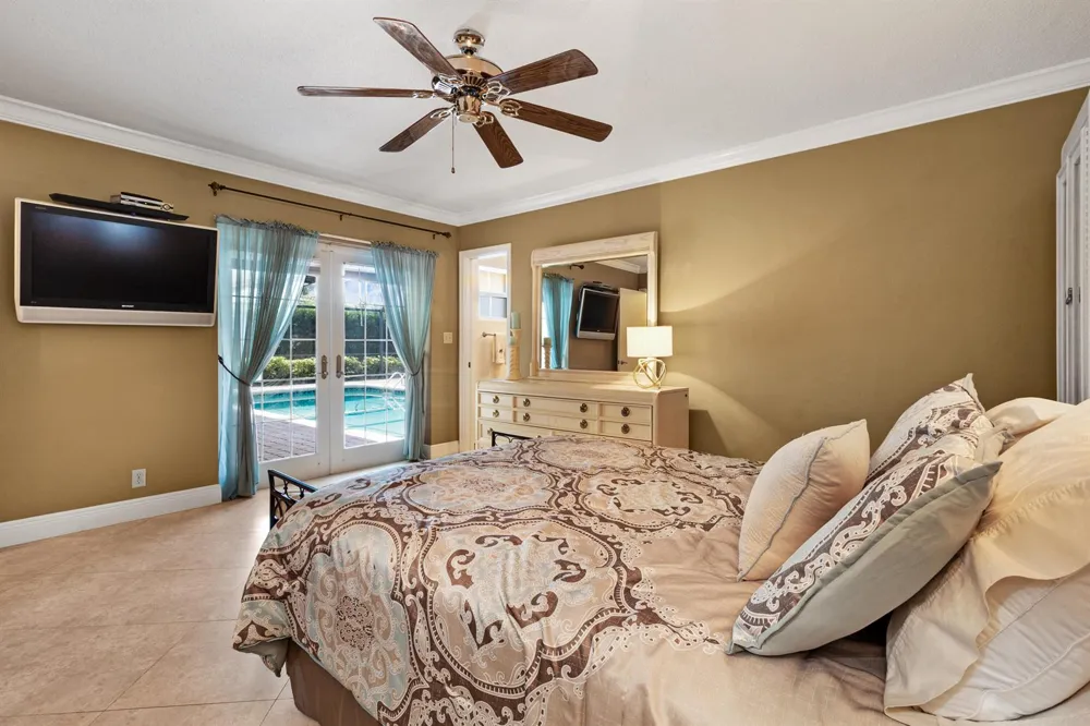 2700 NE 23RD STREET Pompano Beach, FL 33062