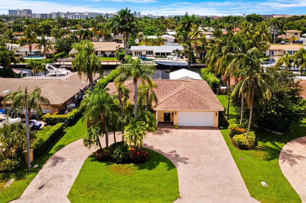 2700 NE 23RD STREET Pompano Beach, FL 33062