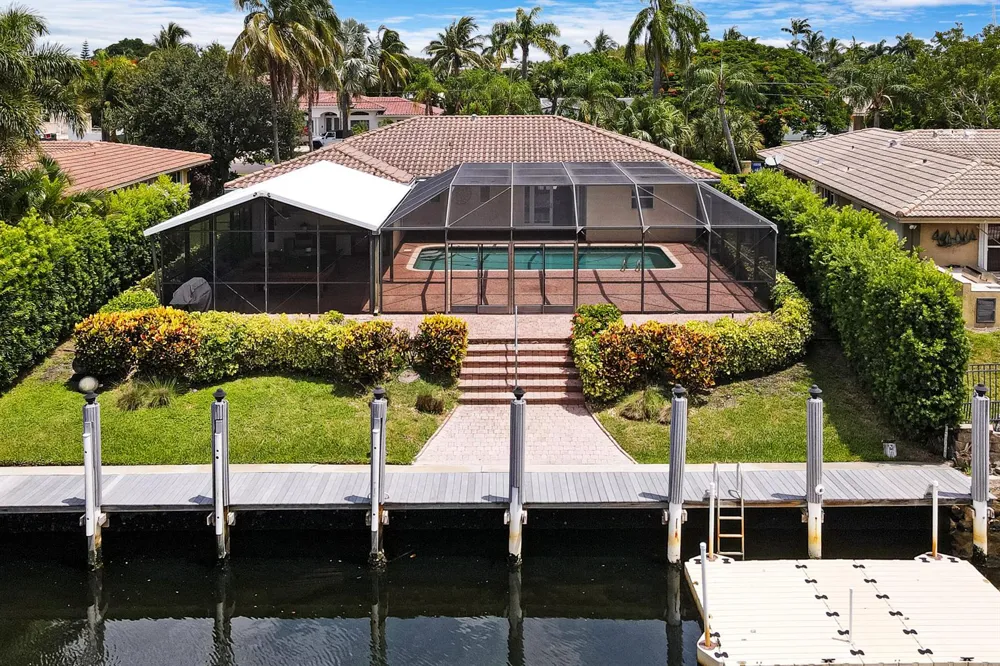 2700 NE 23RD STREET Pompano Beach, FL 33062