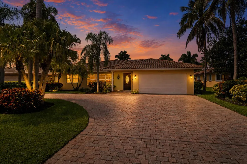 2700 NE 23RD STREET Pompano Beach, FL 33062