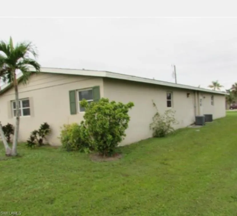 8042 Cleaves Road #8042 North Fort Myers, FL 33903