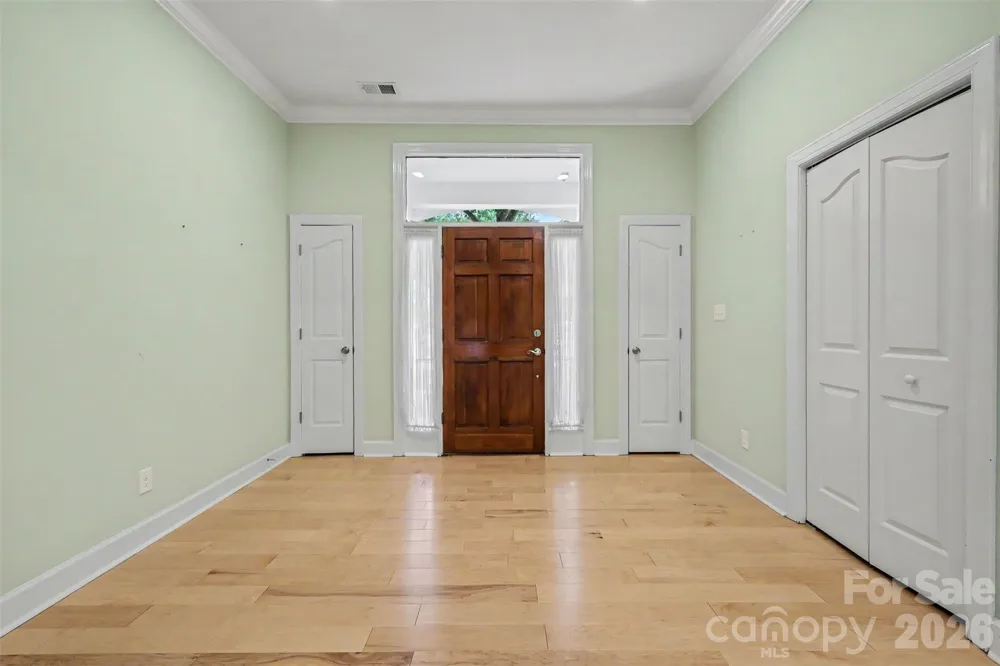 128 Columns Circle Shelby, NC 28150