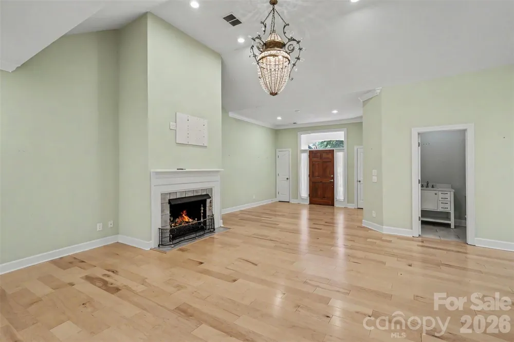 128 Columns Circle Shelby, NC 28150