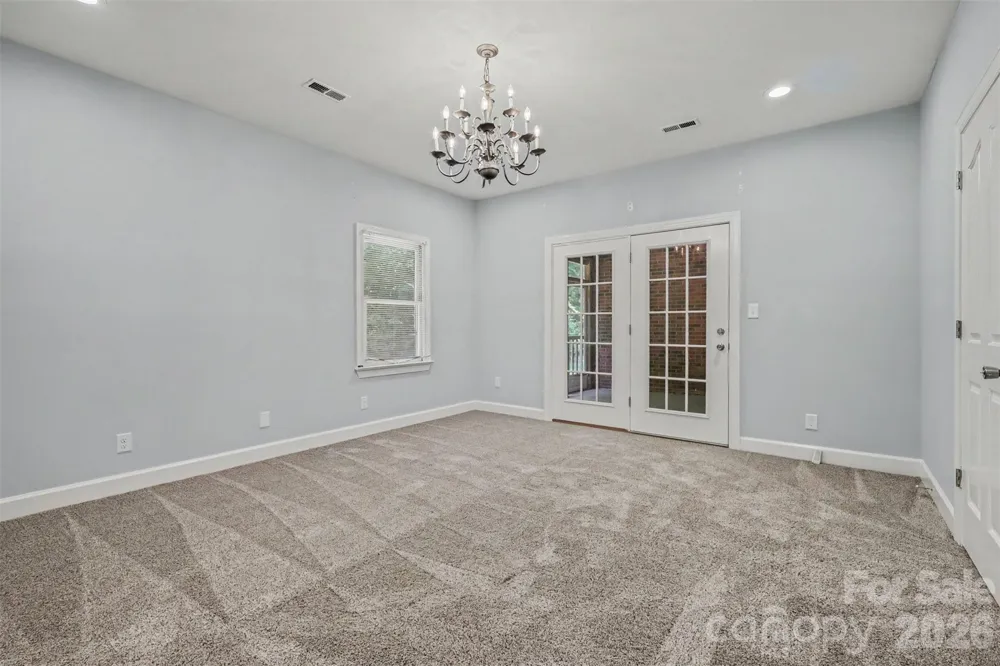 128 Columns Circle Shelby, NC 28150