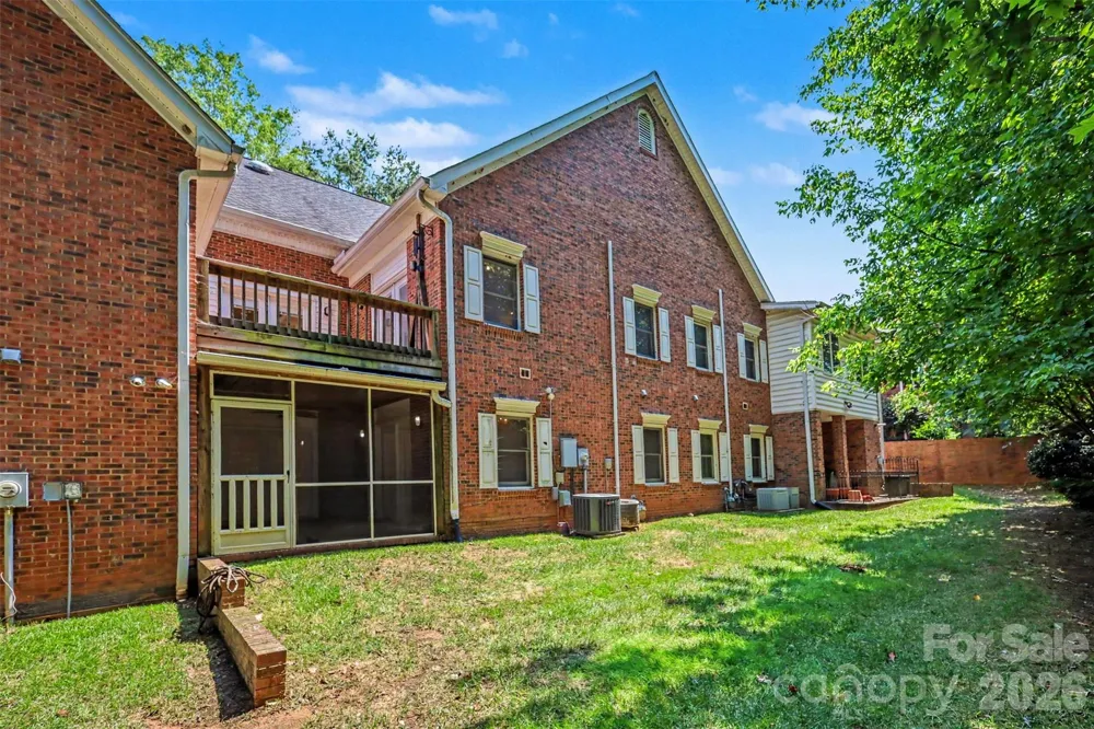 128 Columns Circle Shelby, NC 28150