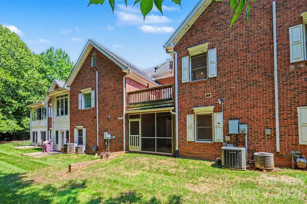 128 Columns Circle Shelby, NC 28150
