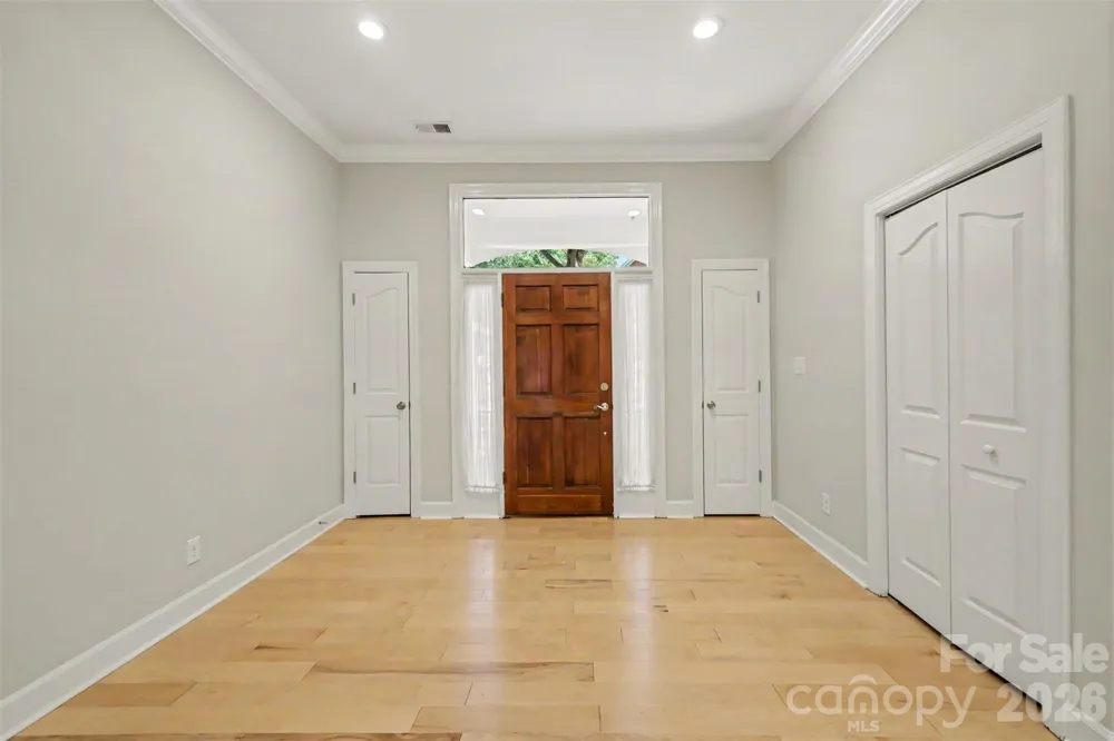 128 Columns Circle Shelby, NC 28150