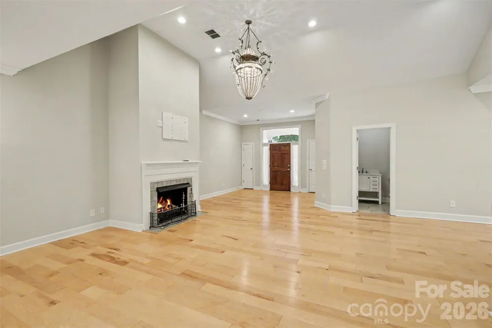 128 Columns Circle Shelby, NC 28150