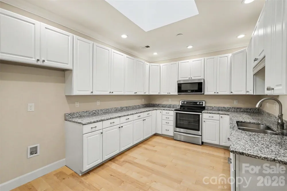 128 Columns Circle Shelby, NC 28150