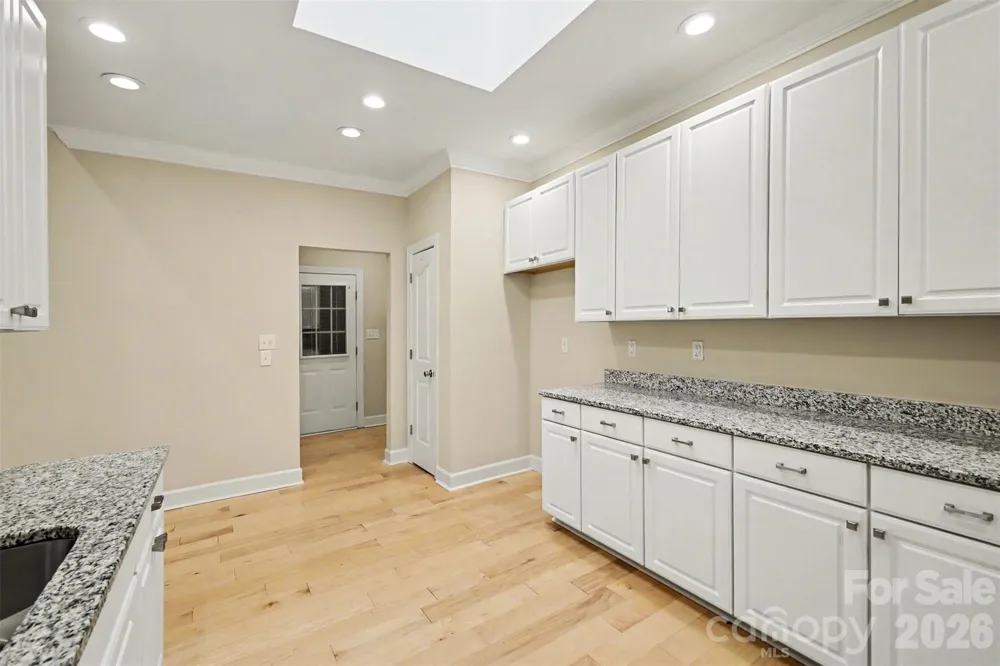 128 Columns Circle Shelby, NC 28150