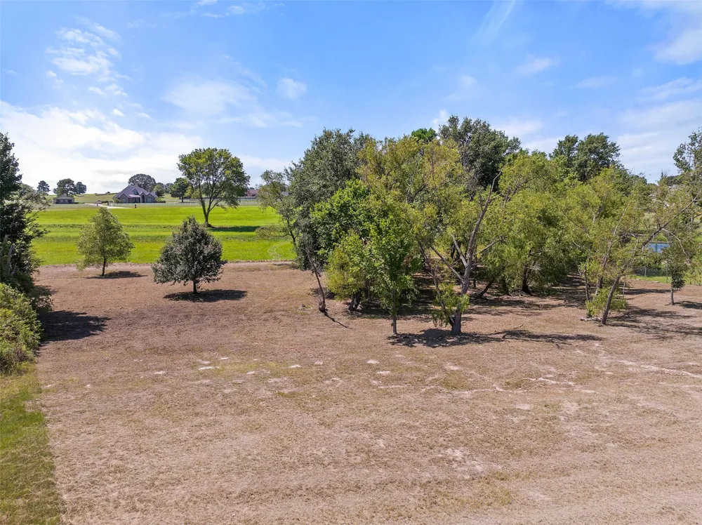23050 Bridle View Drive Lindale, TX 75771