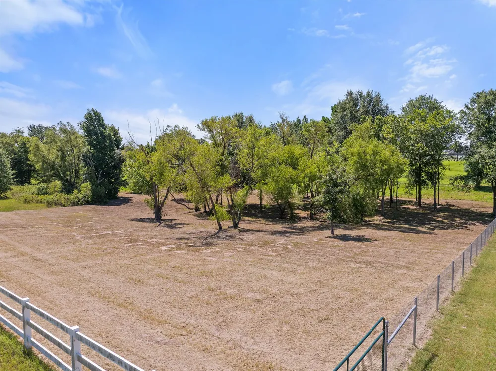 23050 Bridle View Drive Lindale, TX 75771