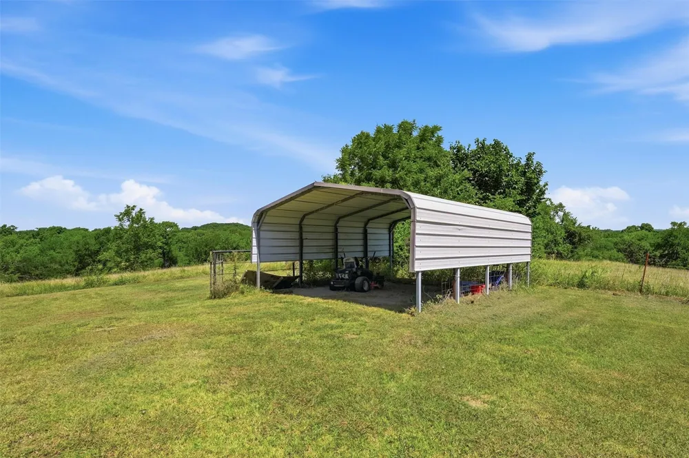 3636 State Highway 56 Bells, TX 75414