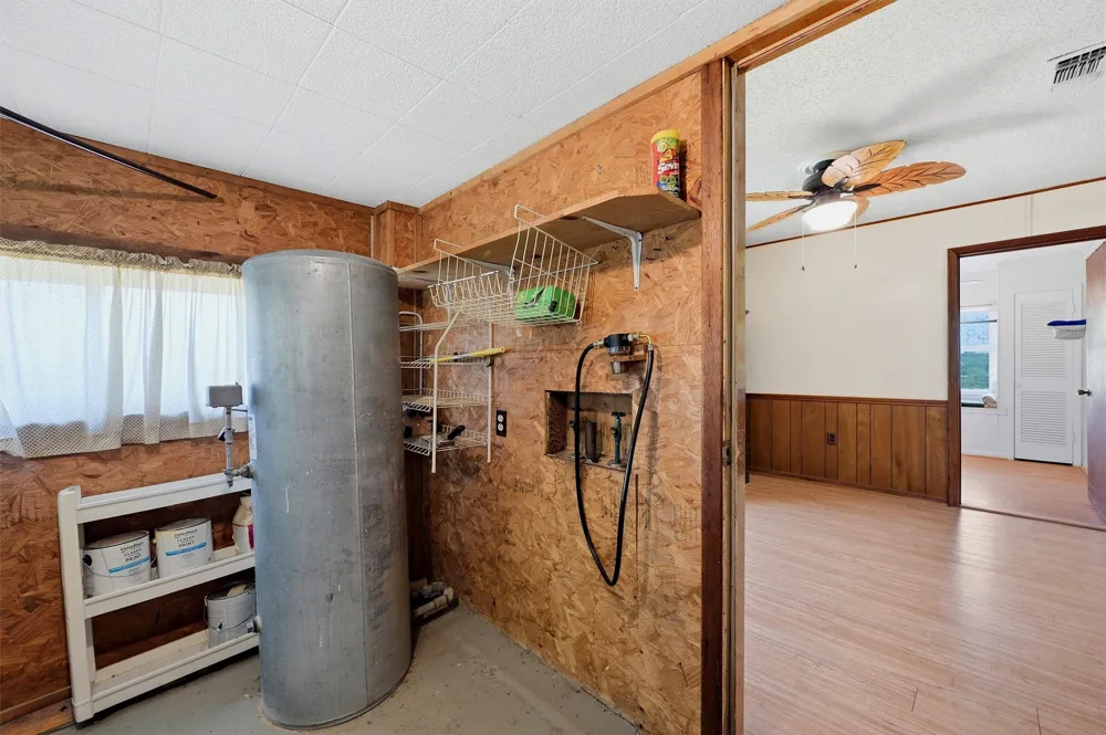 3636 State Highway 56 Bells, TX 75414