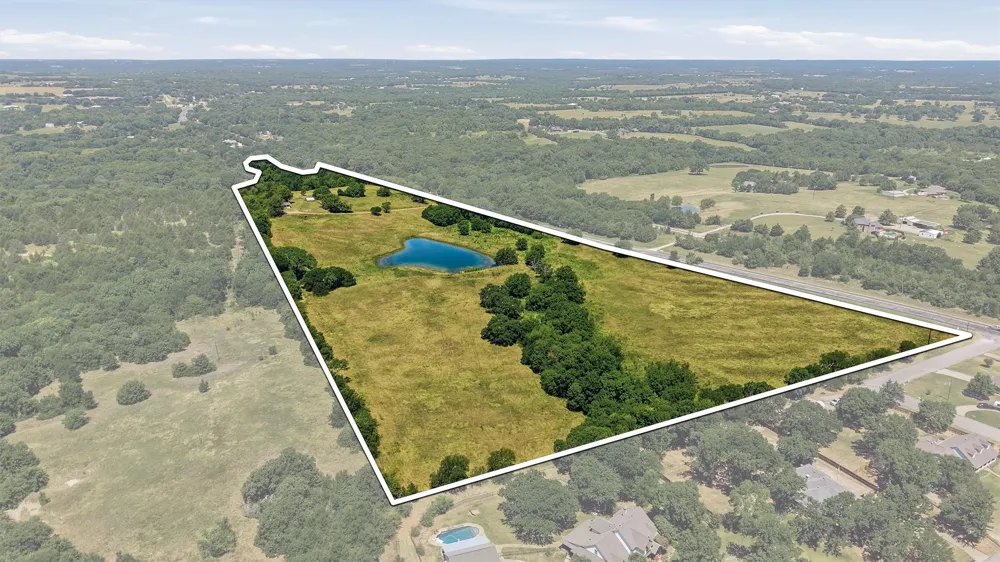 3636 State Highway 56 Bells, TX 75414