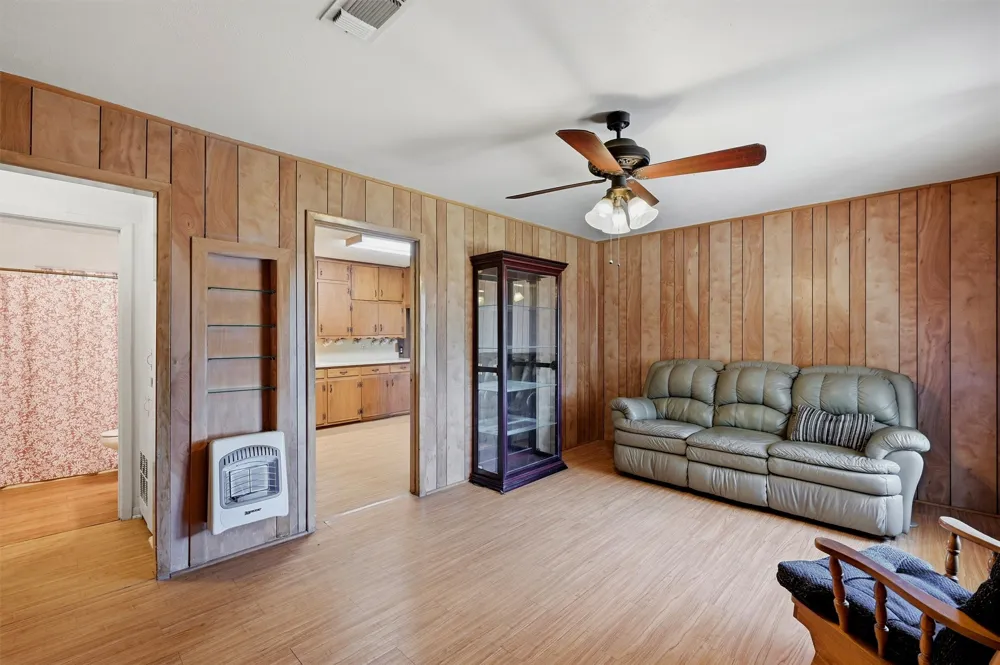 3636 State Highway 56 Bells, TX 75414