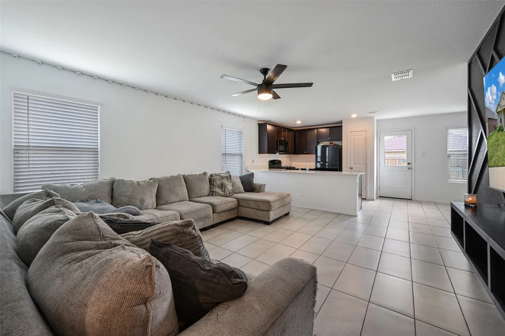 1104 Crestview Drive Hutchins, TX 75141