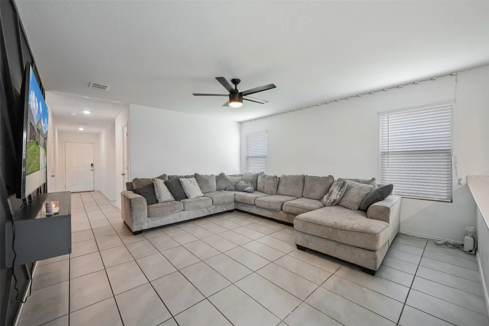 1104 Crestview Drive Hutchins, TX 75141