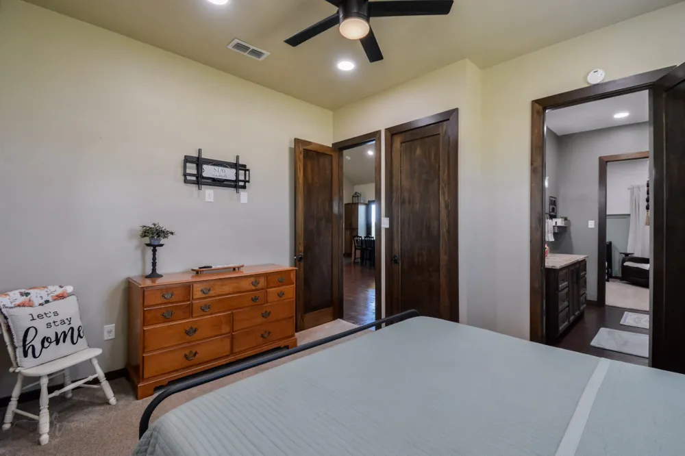 605 Fm 614 Ovalo, TX 79541