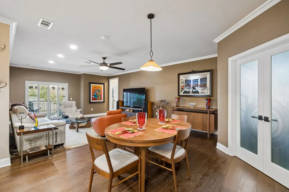 1735 Wittington Place #3207 Farmers Branch, TX 75234