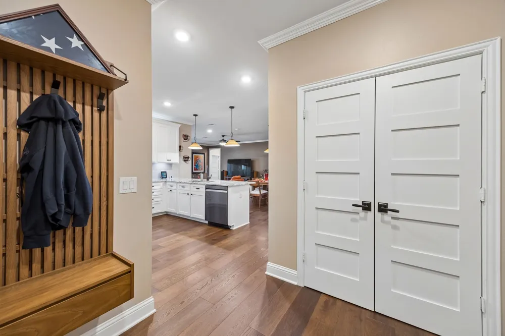 1735 Wittington Place #3207 Farmers Branch, TX 75234