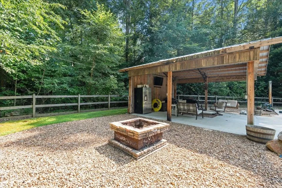 275 McDonald Road Tallapoosa, GA 30176