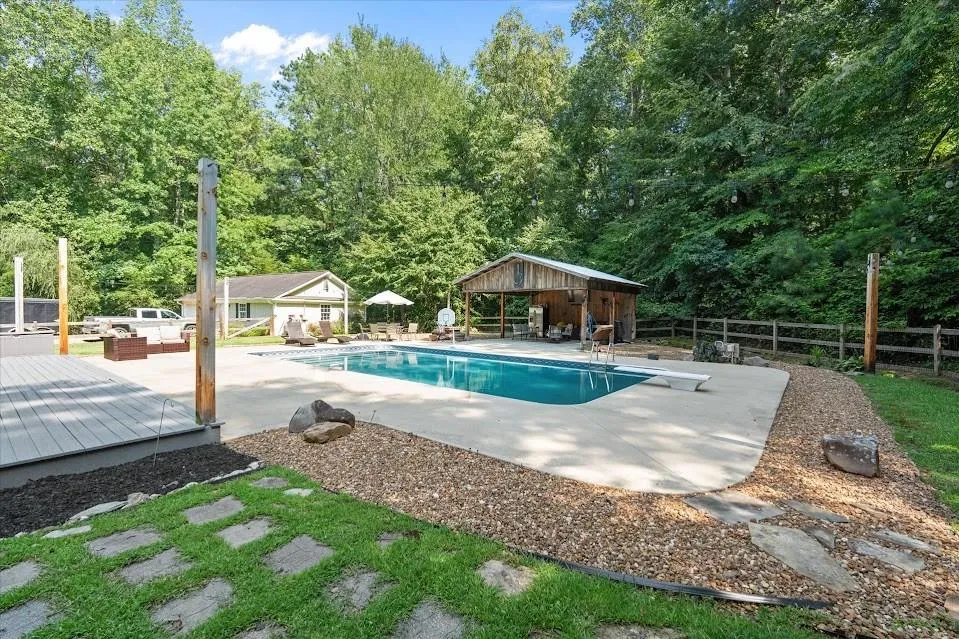 275 McDonald Road Tallapoosa, GA 30176
