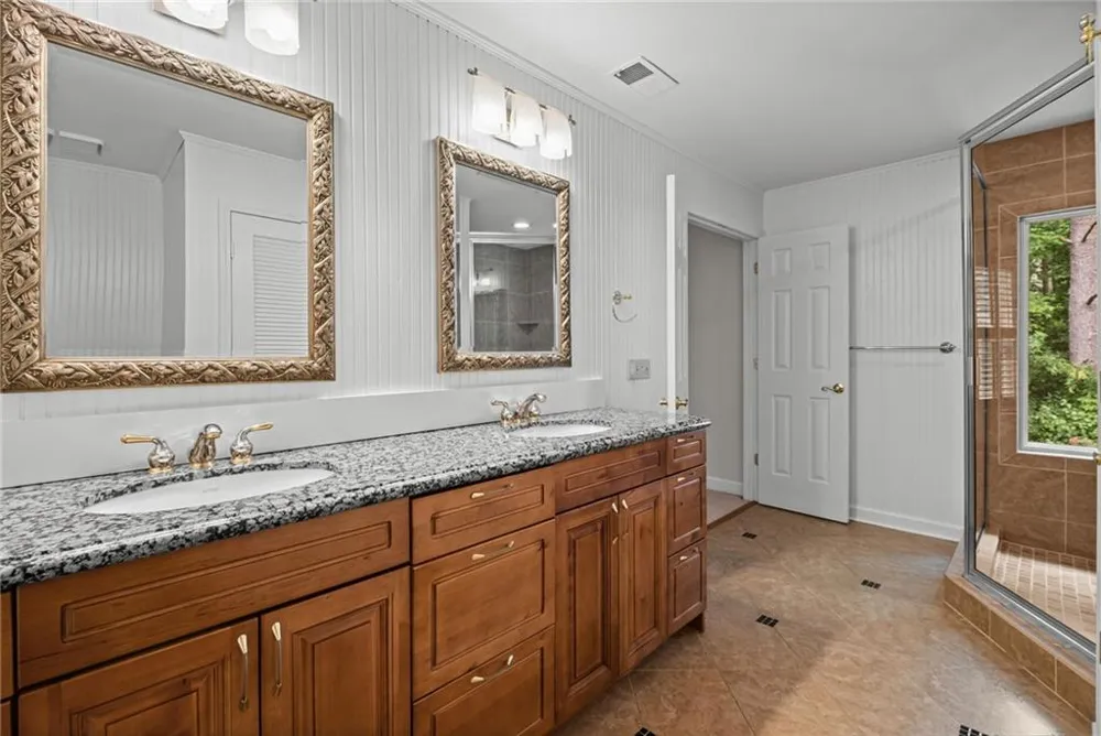 9005 Niblick Drive Alpharetta, GA 30022