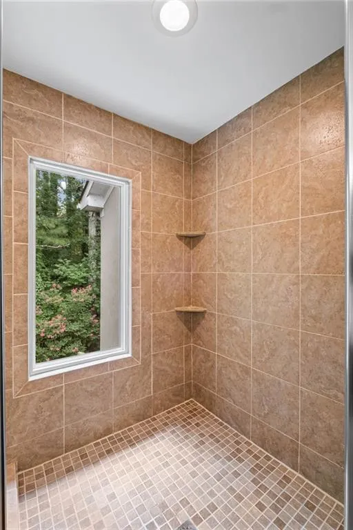 9005 Niblick Drive Alpharetta, GA 30022